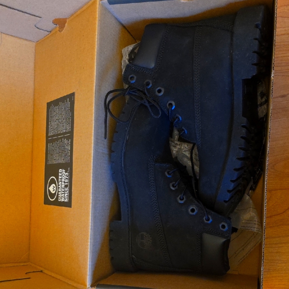 Timberland Black Boots Boys.